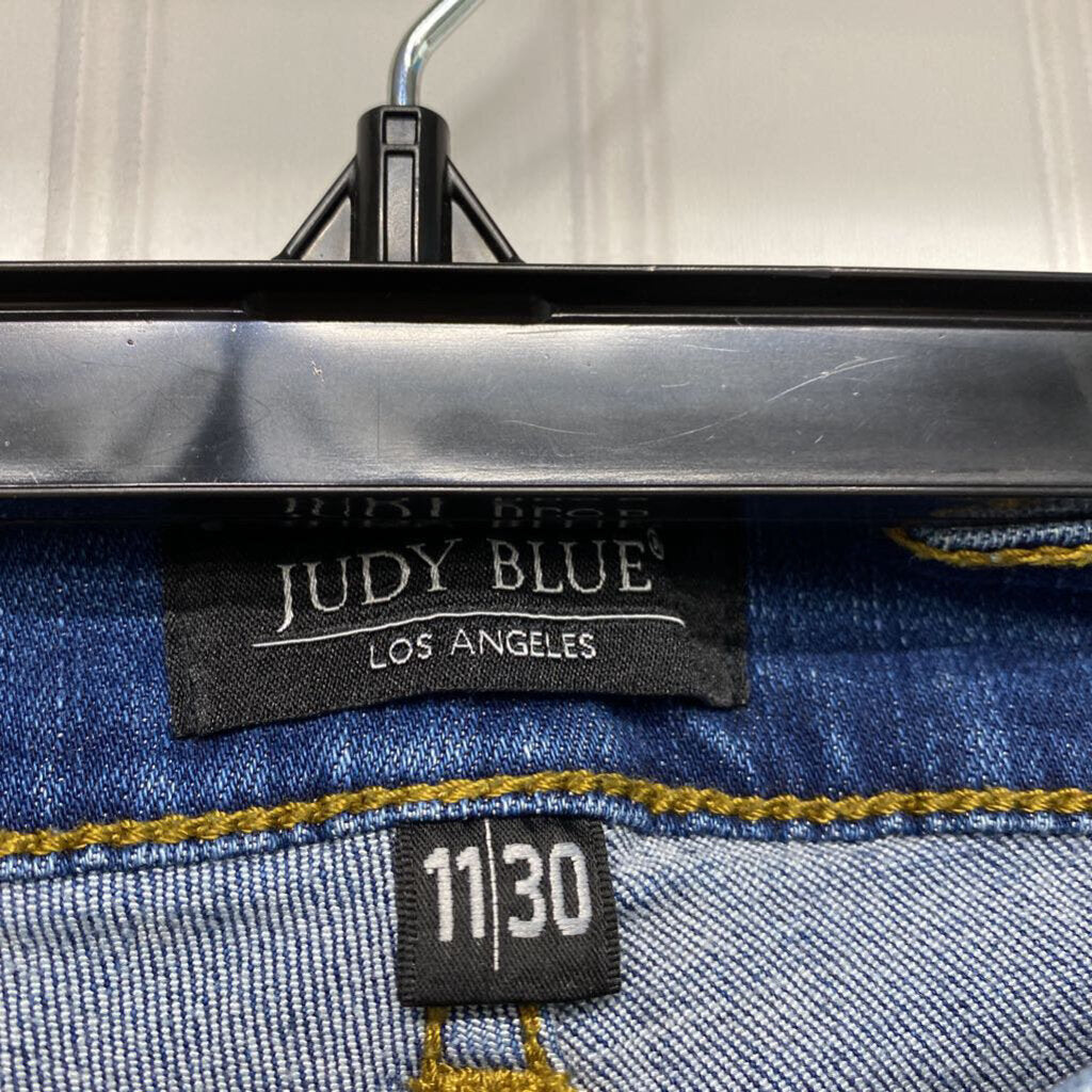*DENIM JEANS WITH ANIMAL INSERT IN HOLES