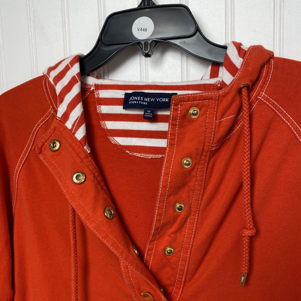 LONG SLEEVE HOODED PULLOVER