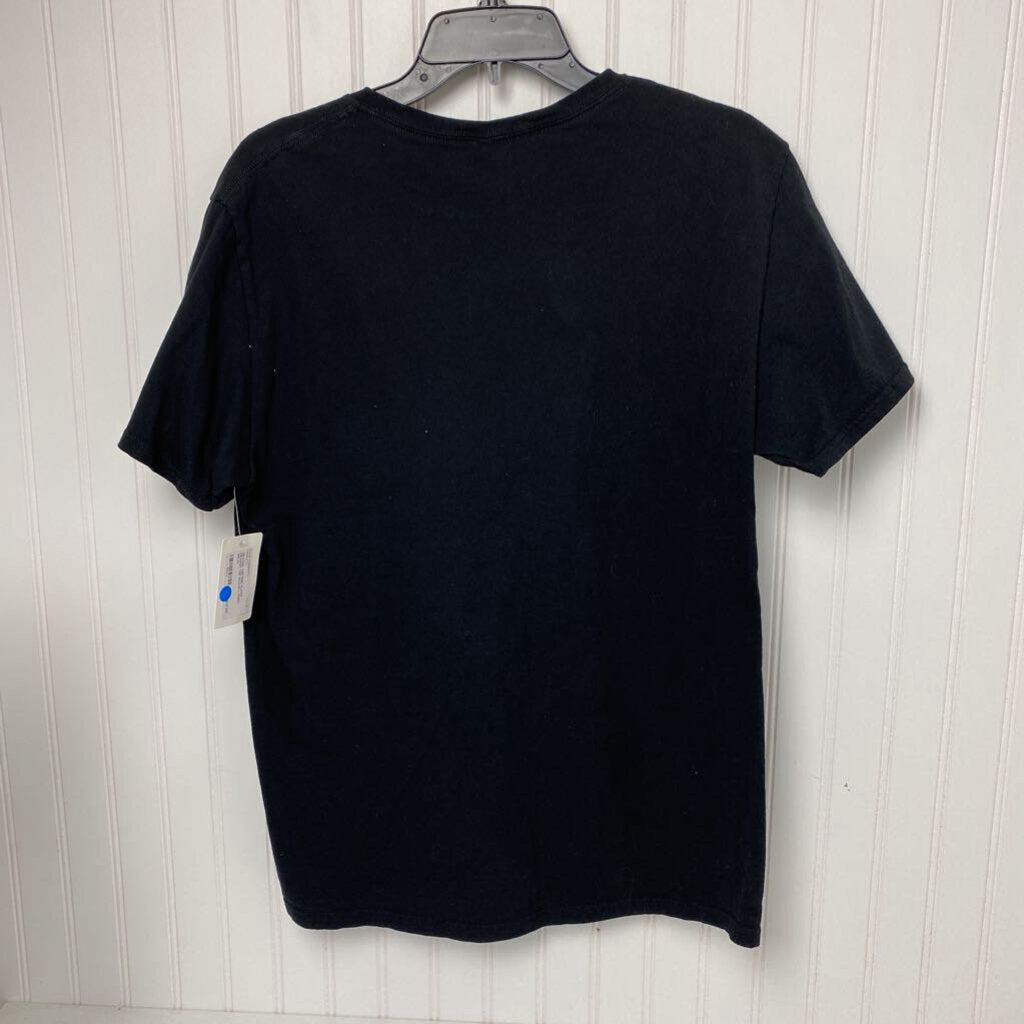 GRAPHIC TEE