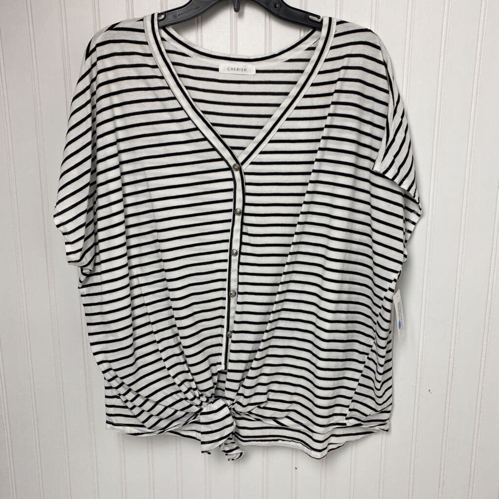 SHORT SLEEVE BUTTON UP TOP