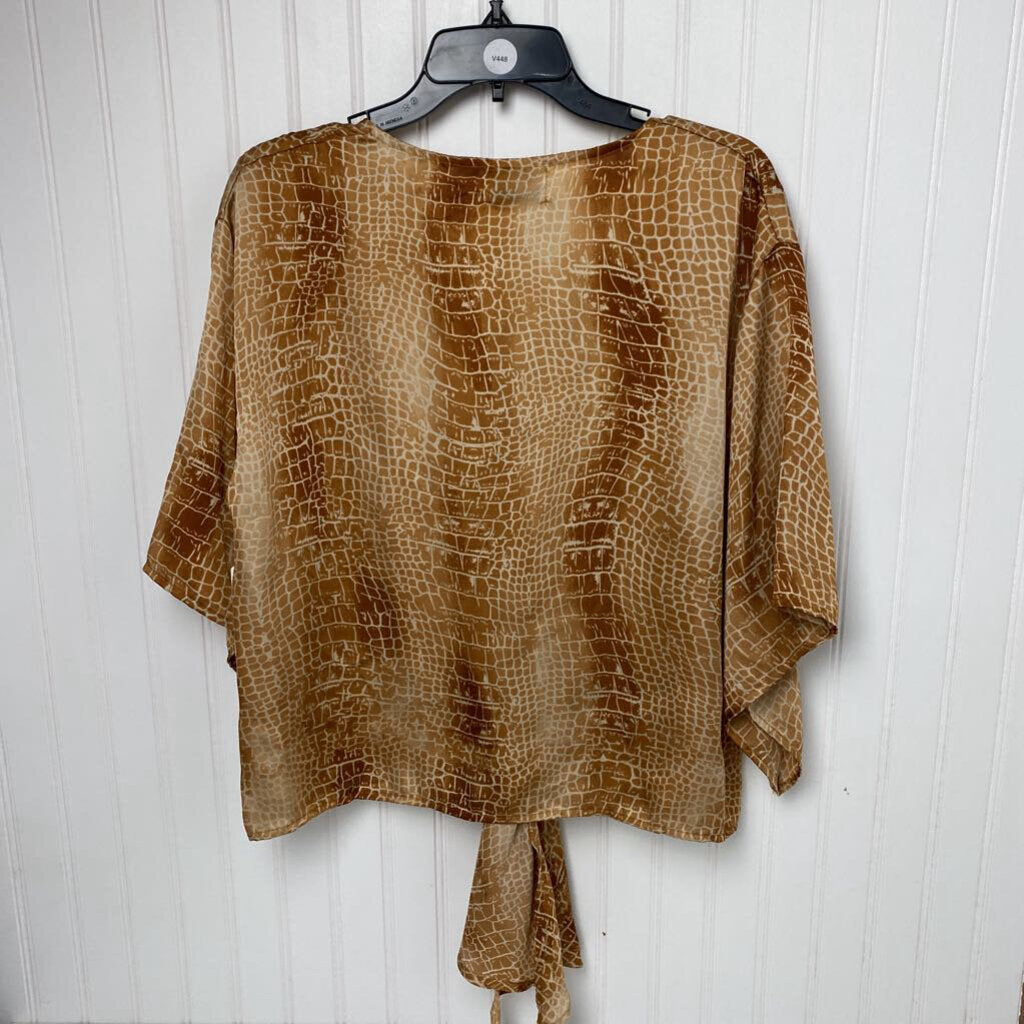 SHORT SLEEVE BLOUSE