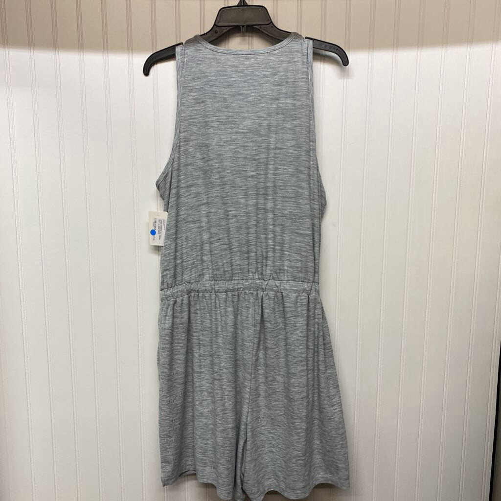 SLEEVELESS JUMPER