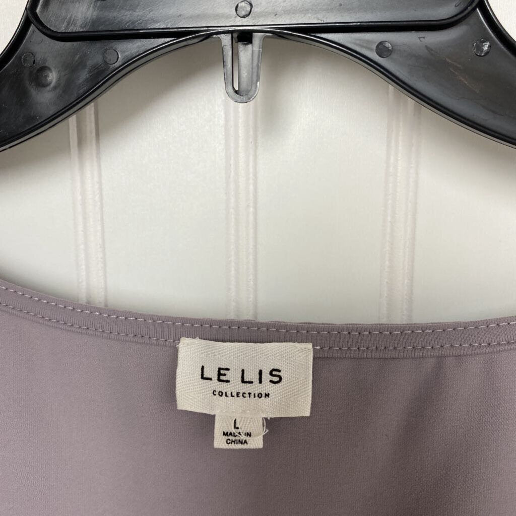 SQUARED NECK CROP TOP