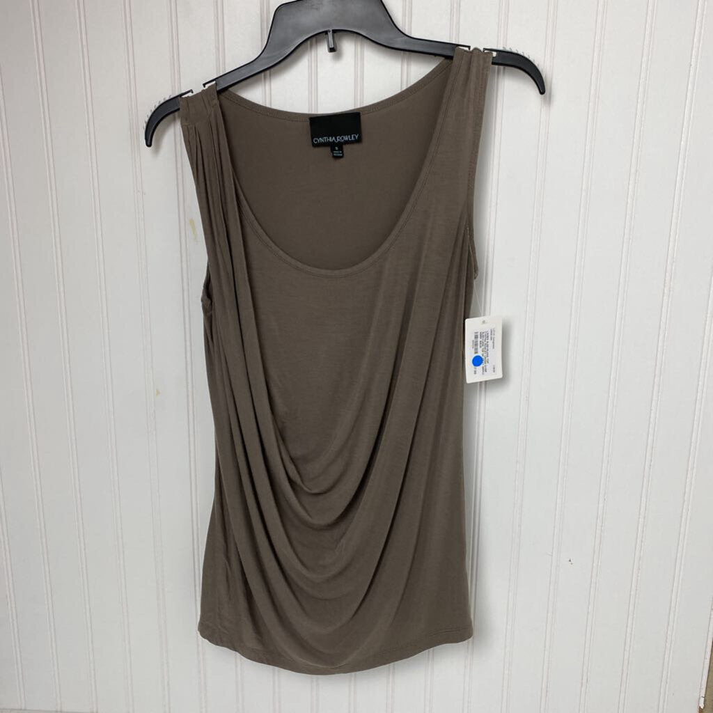 CROSS OVER SLEEVLESS TOP
