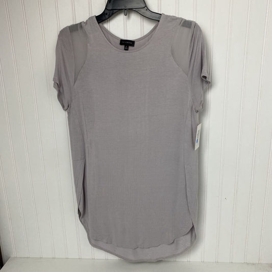 SHEAR SHOULDER SHORT SLEEVED