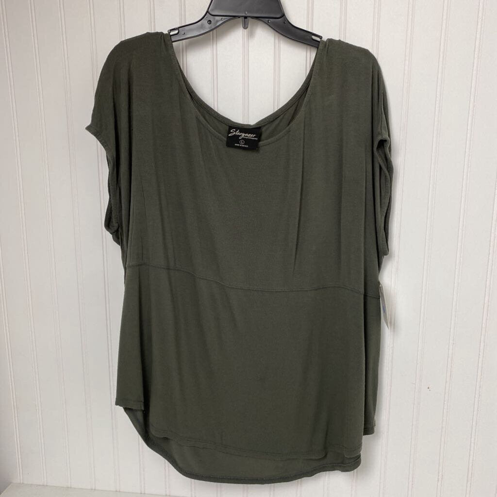 ROUNDED NECKLINE SLEEVLESS