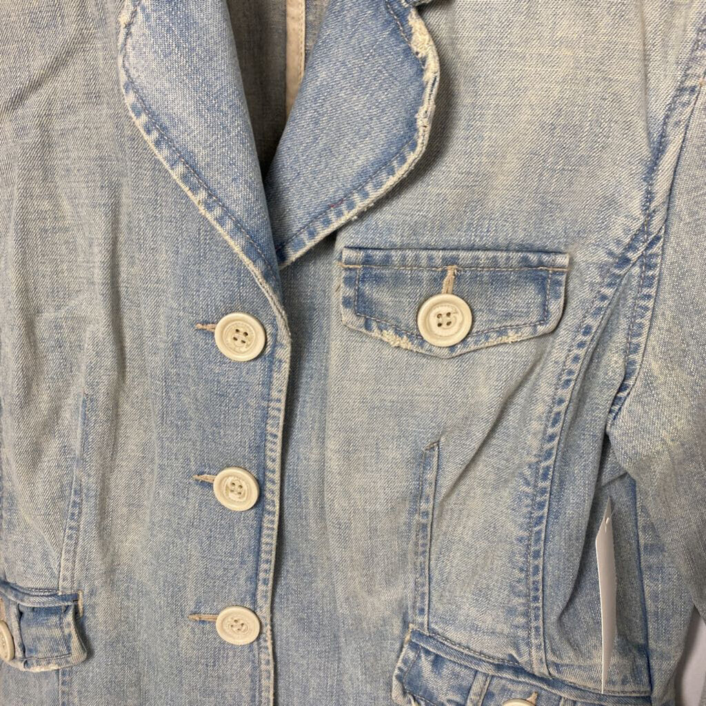 BUTTON DOWN DENIM JACKET