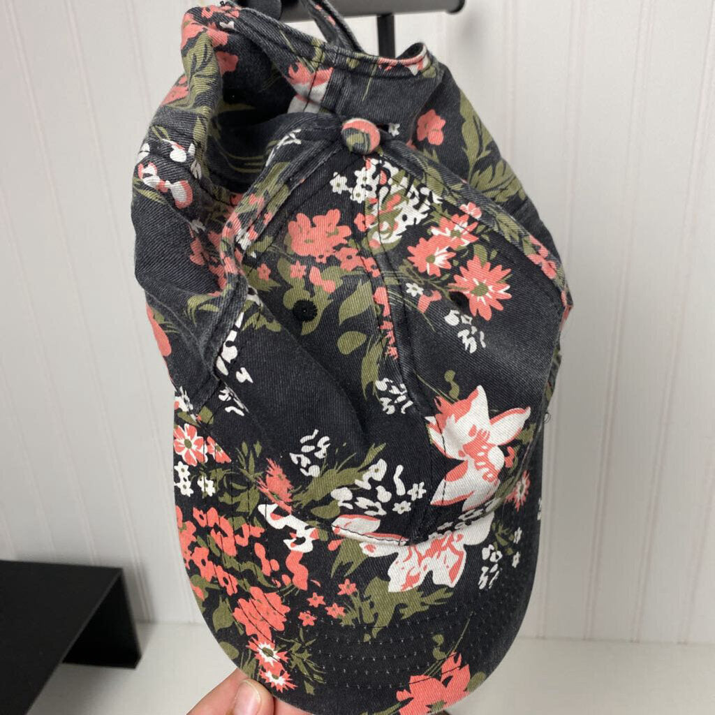 FLORAL BASEBALL HAT