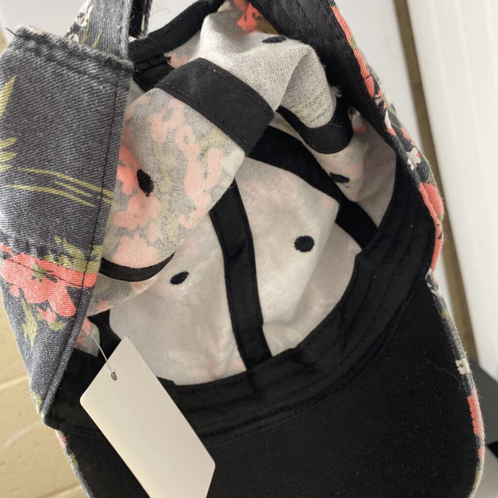FLORAL BASEBALL HAT