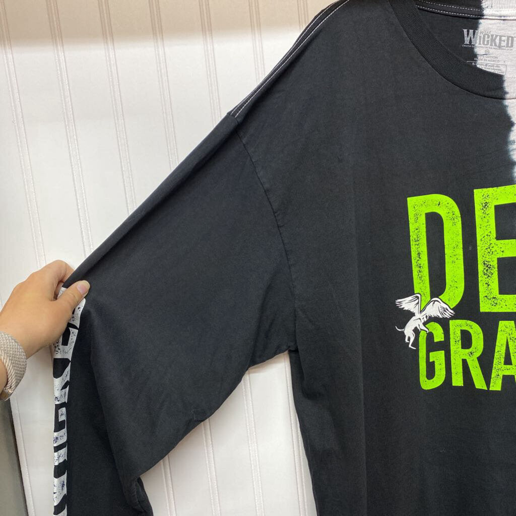 WICKED GRAPHIC T
