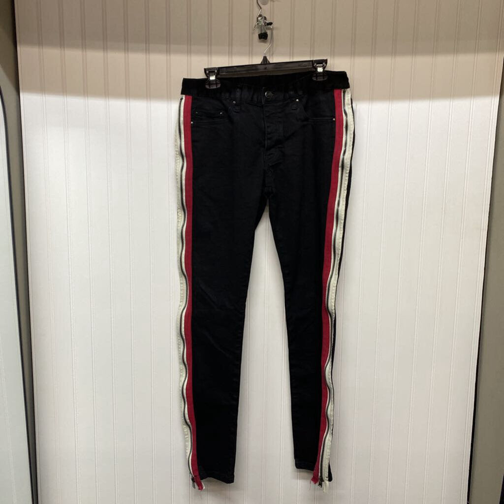 BLACK ZIPPER JEANS