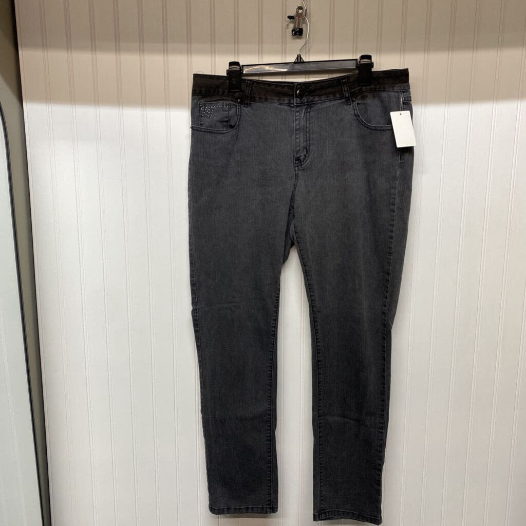 GRAY JEANS