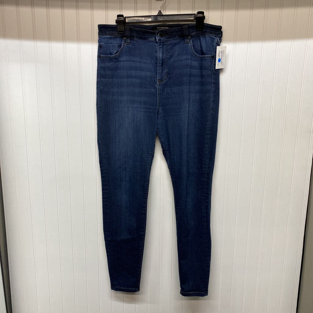 DENIM JEANS