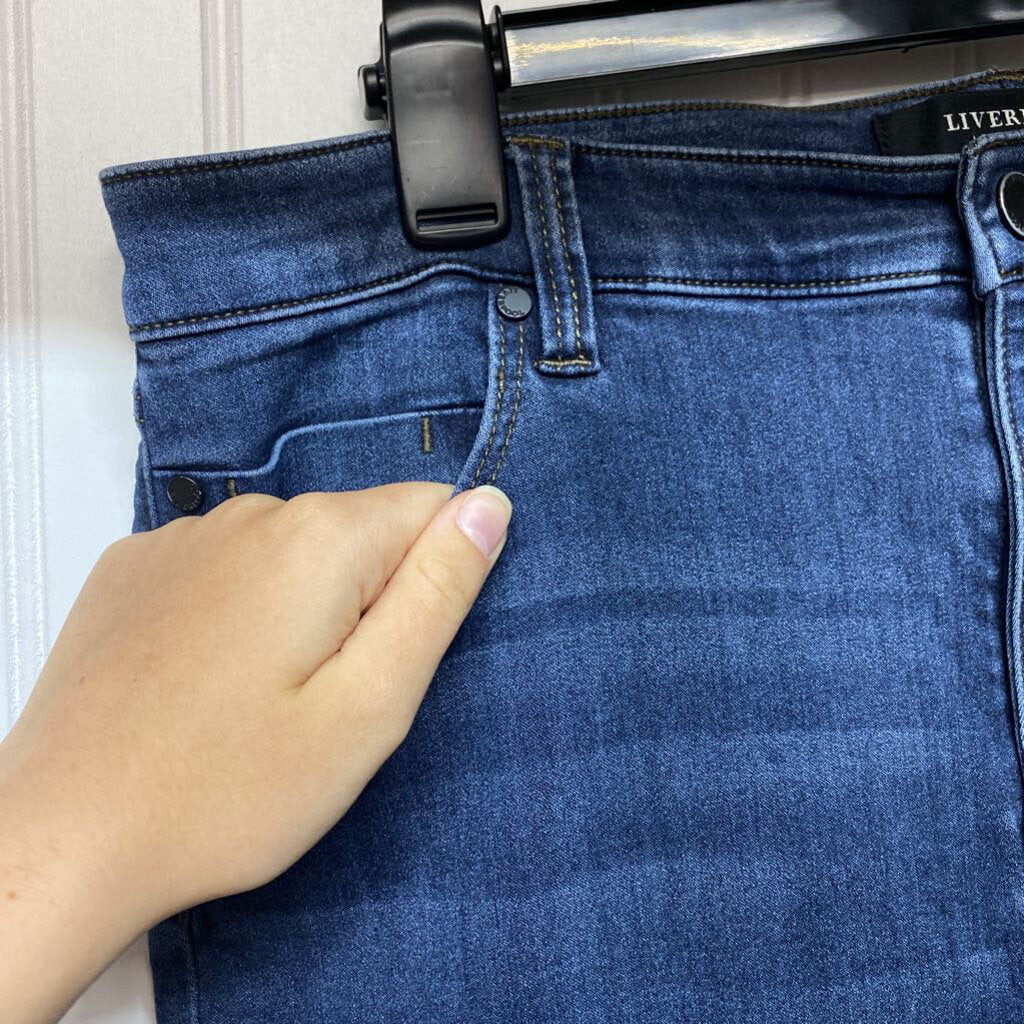 DENIM JEANS