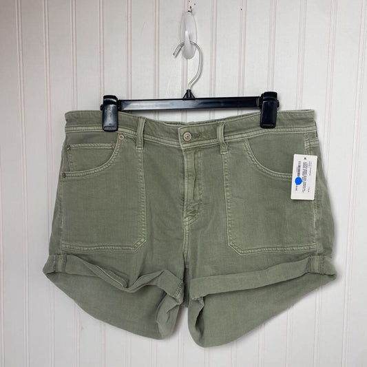 GREEN DENIM SHORTS