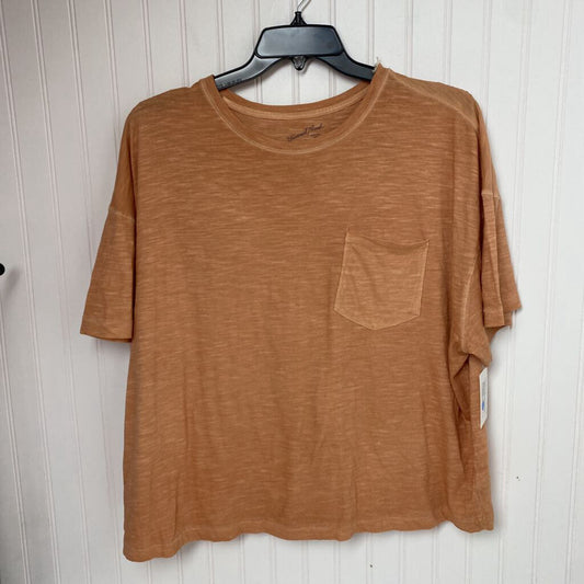 BASIC ORANGE SHIRT