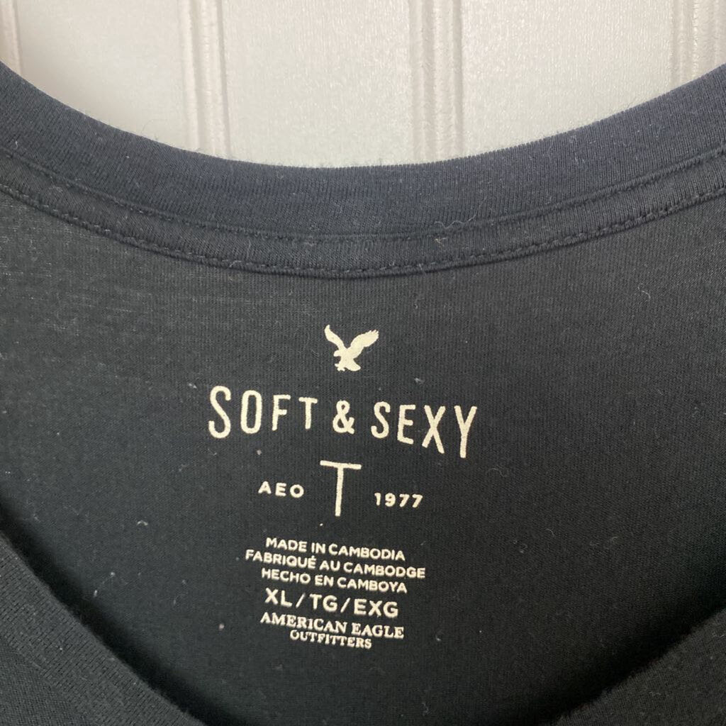 BASIC BLACK TOP