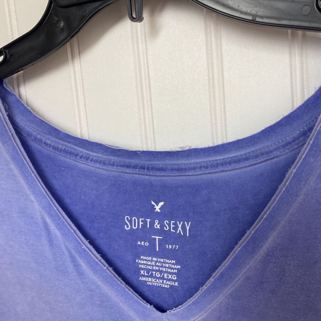 BASIC BLUE TOP