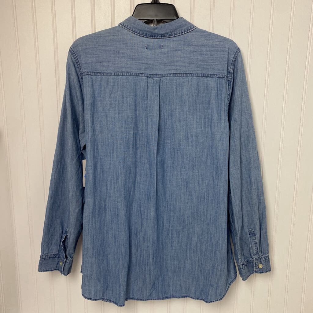 DENIM BUTTON UP