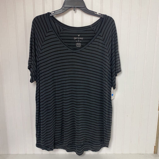 BASIC STRIPPED BLACK TOP