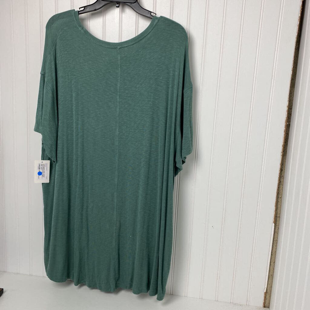 BASIC SHORT SLEEVE SHIRT