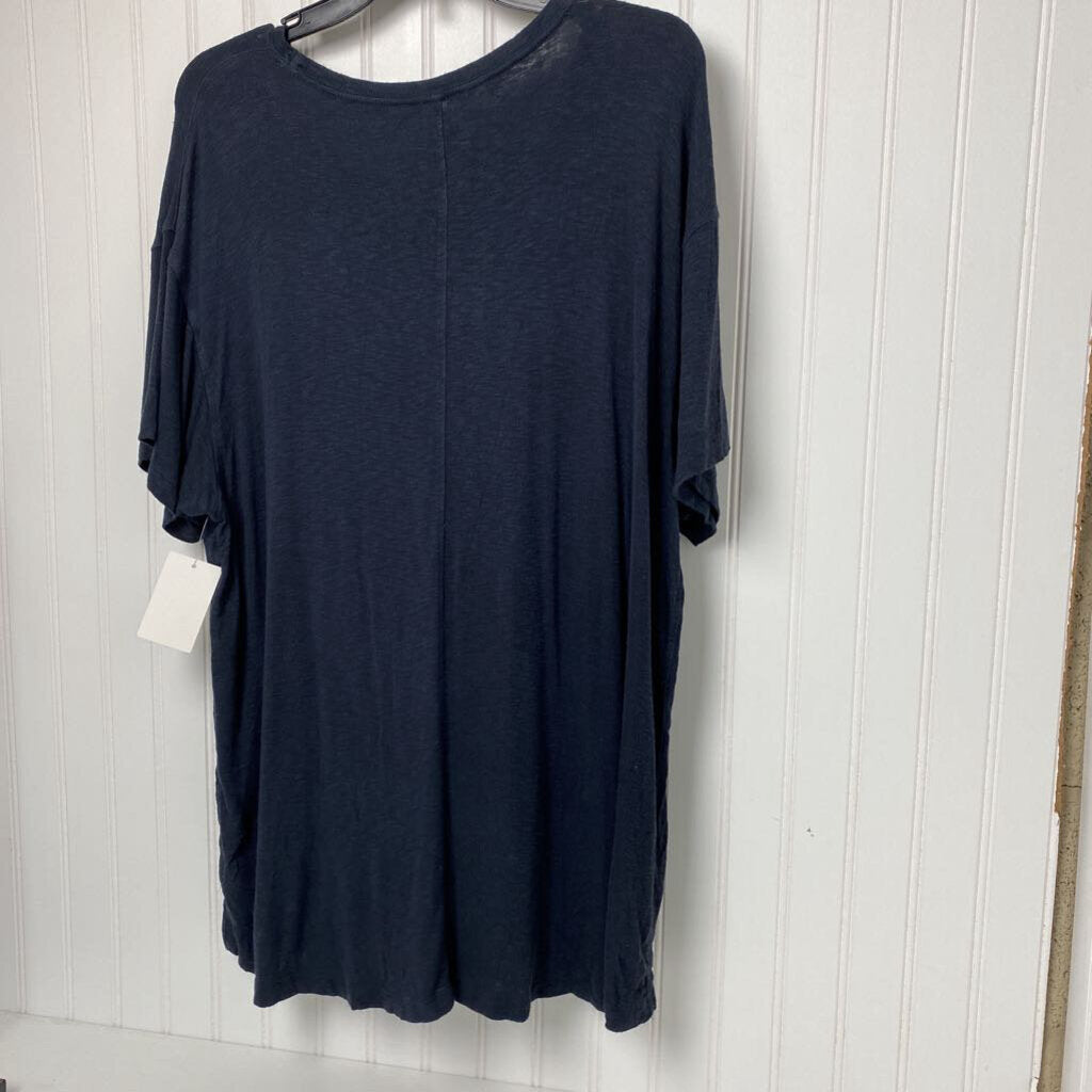 BASIC SHORT SLEEVE SHIRT