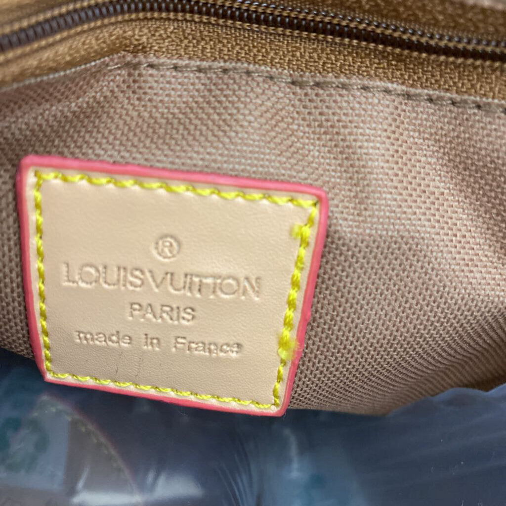 HANDBAG
