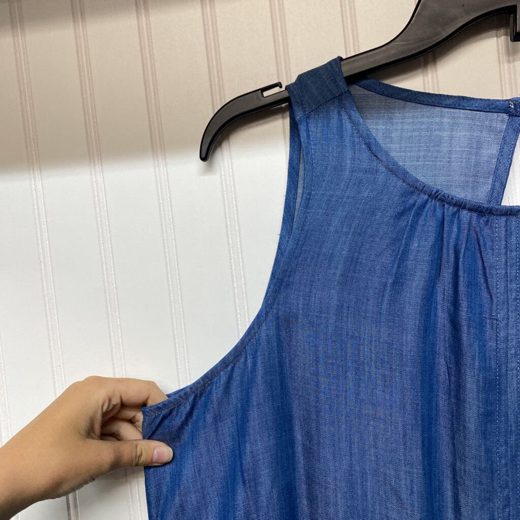 LONG SLEEVELESS DRESS