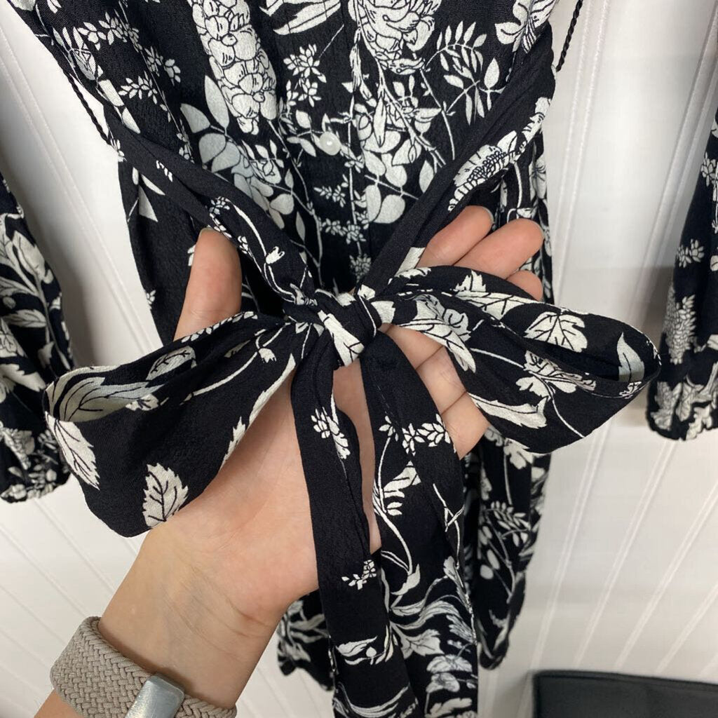 LONG SLEEVE FLORAL PRINT DRESS