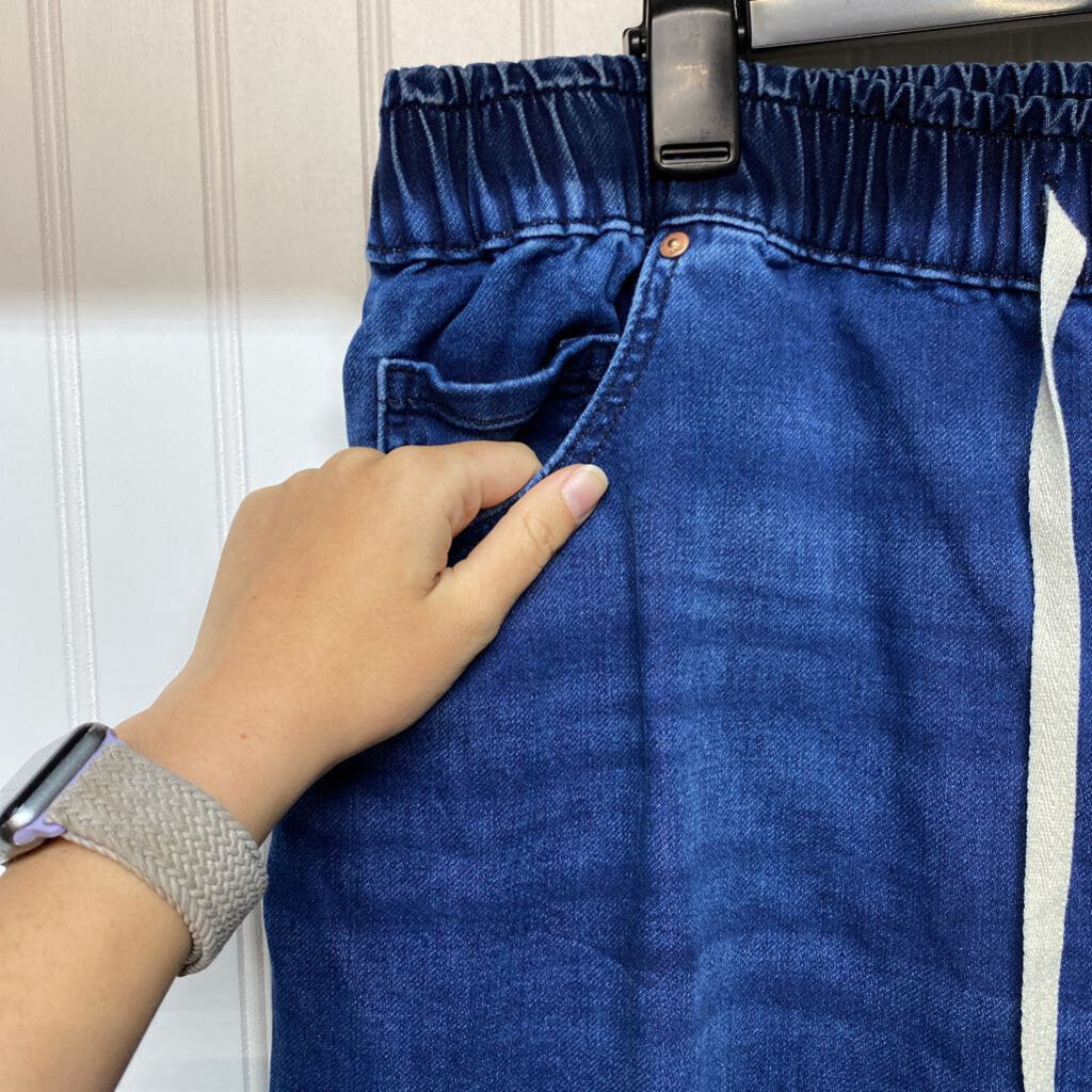 DENIM JEANS