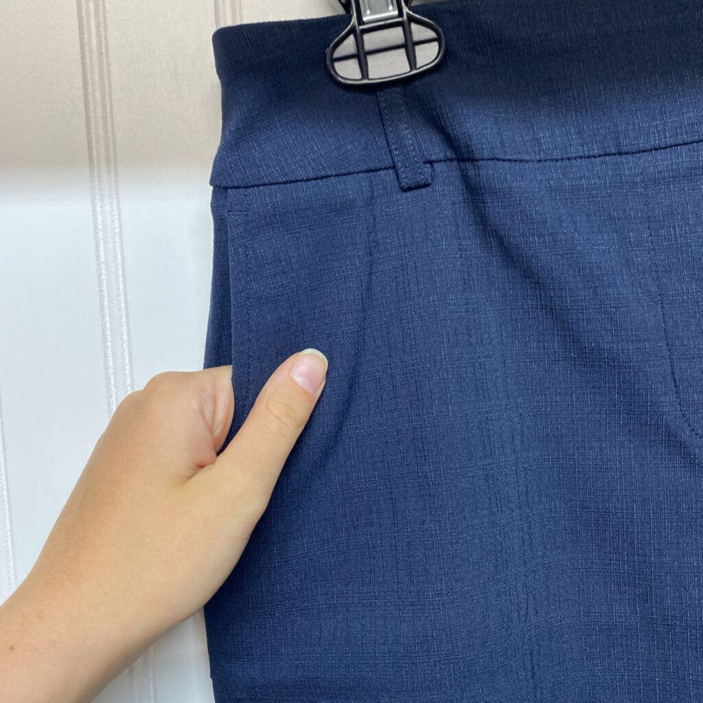 FLAT FRONT DRESS SHORTS