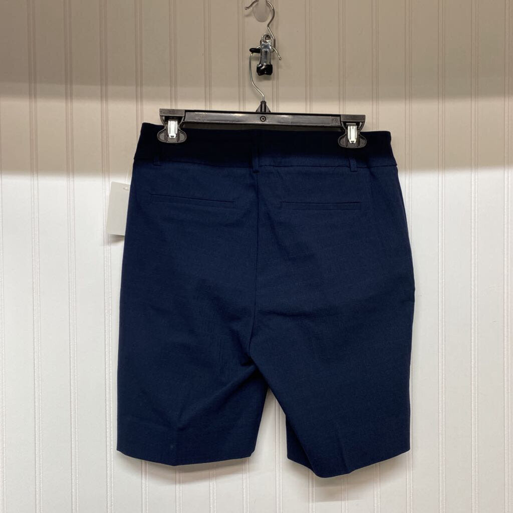 FLAT FRONT DRESS SHORTS