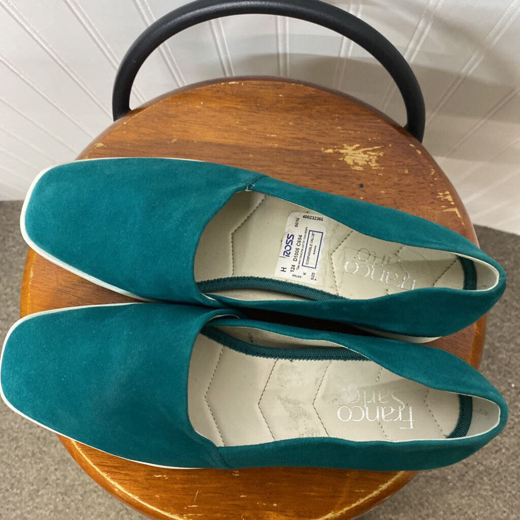 SLIP ON LOAFER