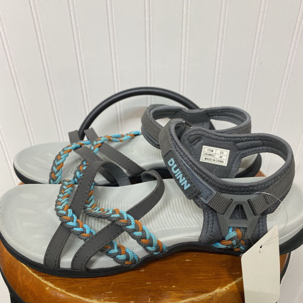 STRAPPED SANDLES