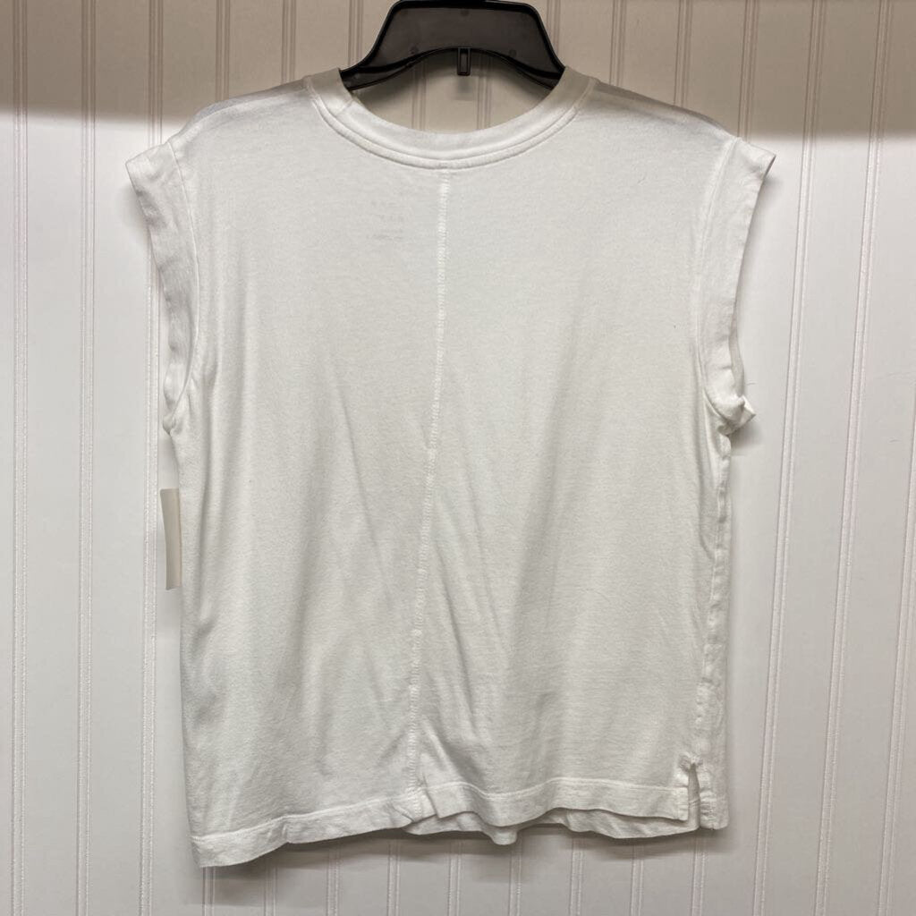 CAP SLEEVED TOP