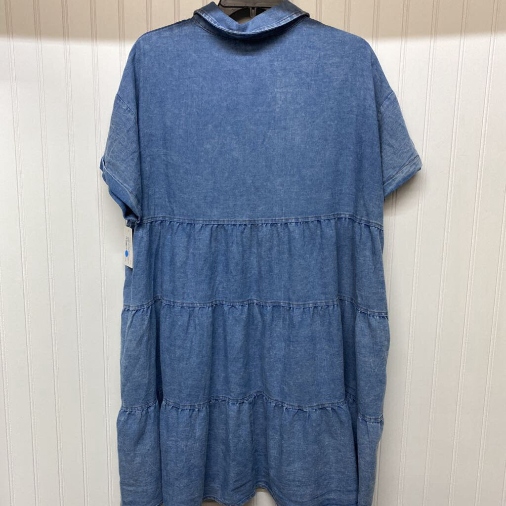 SHORT SLEEVED DENIM DRESS