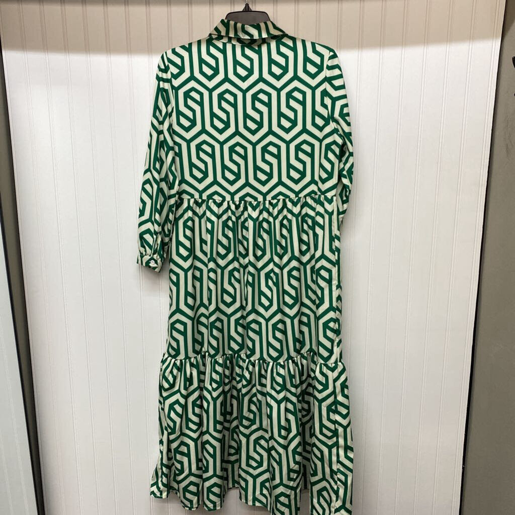 LONG SLEEVED LONG DRESS