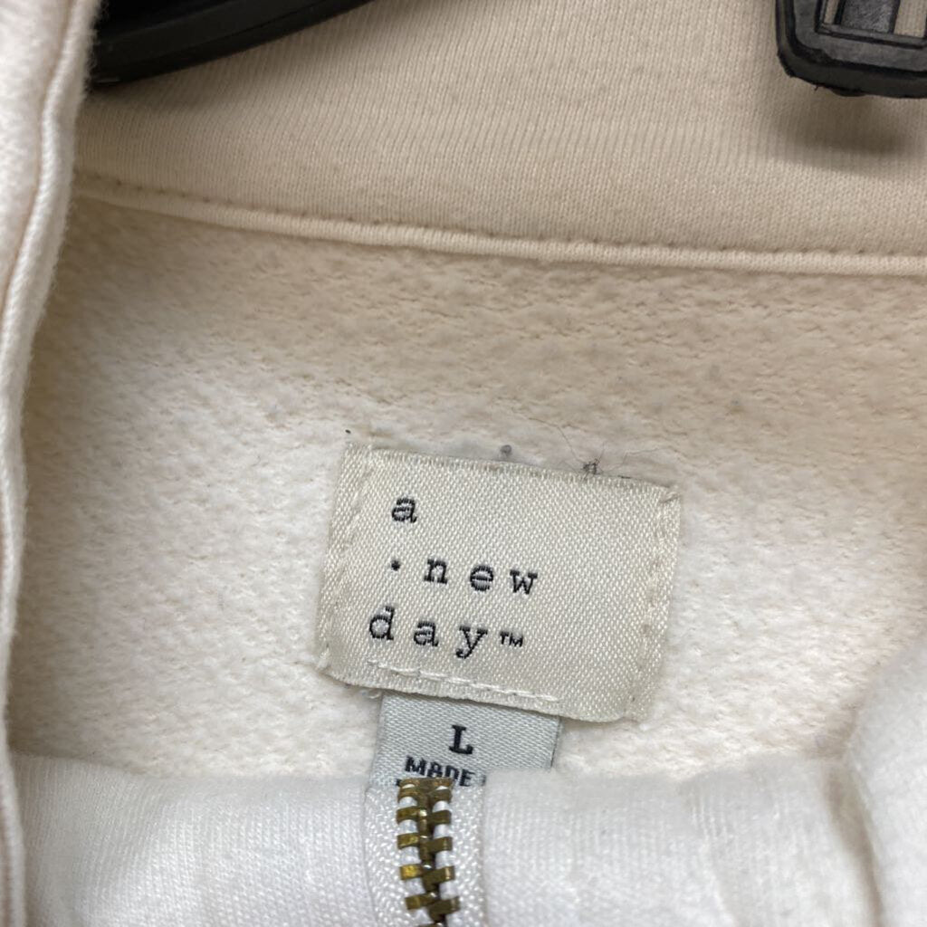 3/4 ZIP PULLOVER SWEATSHIRT