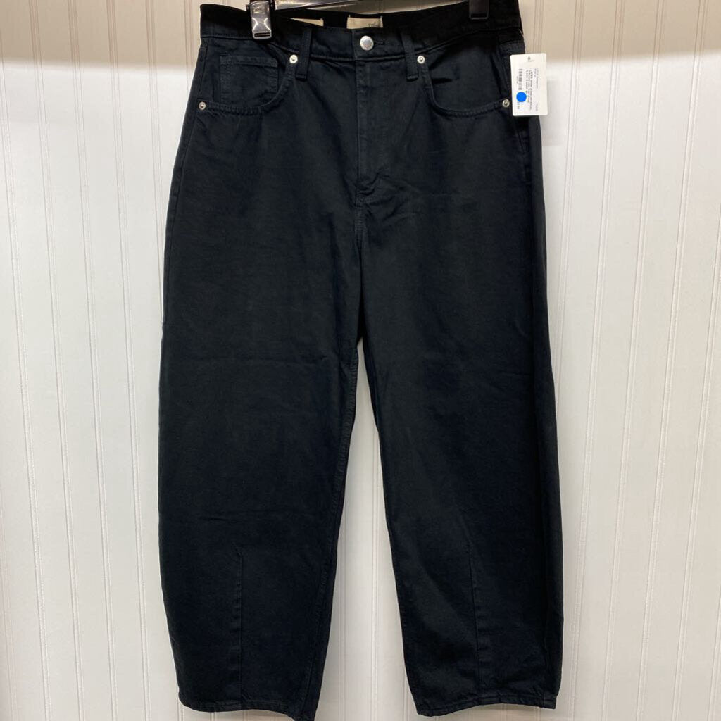 HIGH RISE JEANS