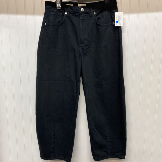 HIGH RISE JEANS