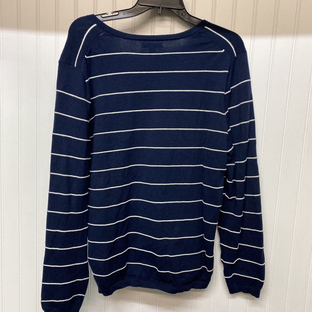 V NECK TOP
