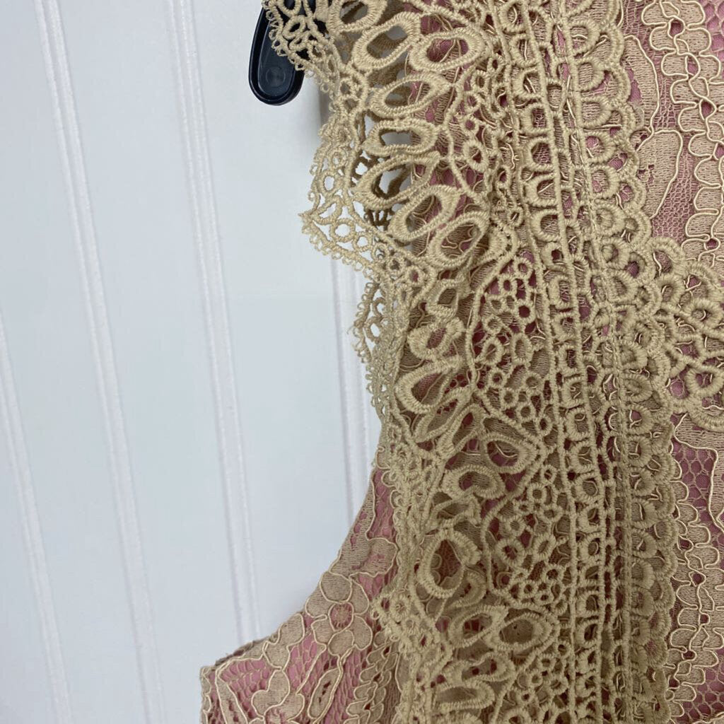 CROCHET SSLEEVLESS
