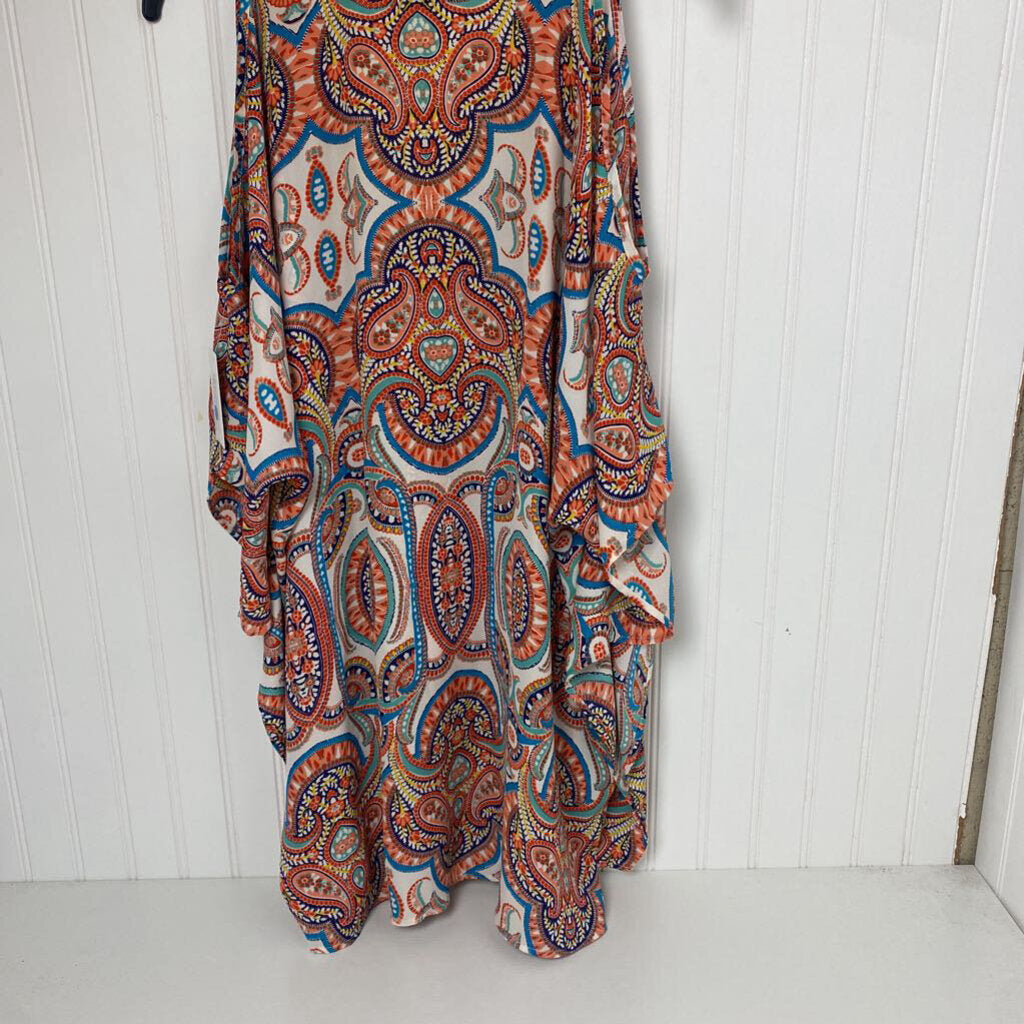 FLOWY OPEN SLEEVED DRESS
