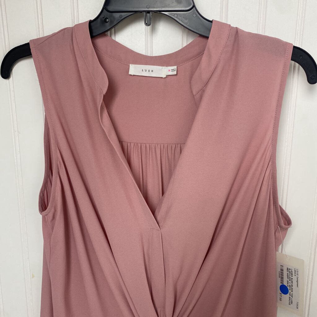 SLEEVLESS V NECK TOP