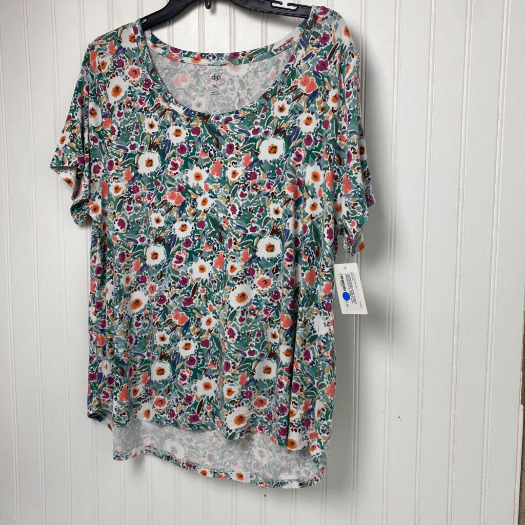 SHORT SLEEVE TOP