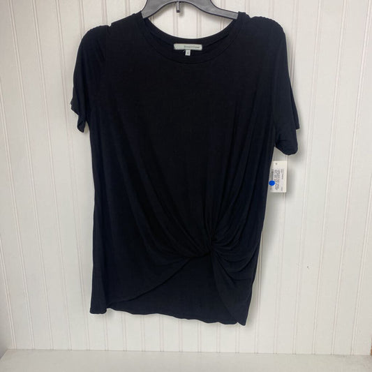 GATHERED WAIST SHORT SLEEVED