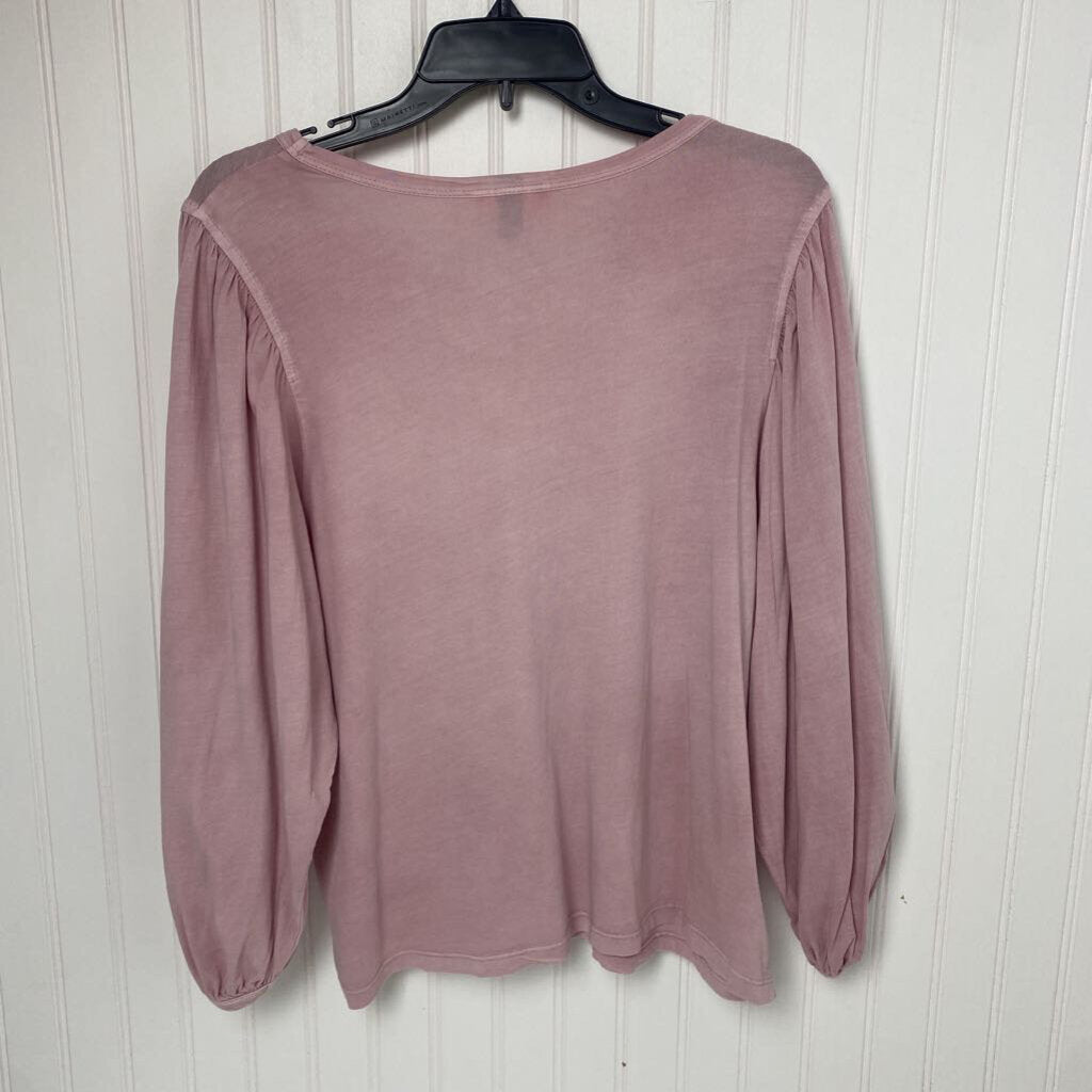 GATHERED SLEEVE SHIRT
