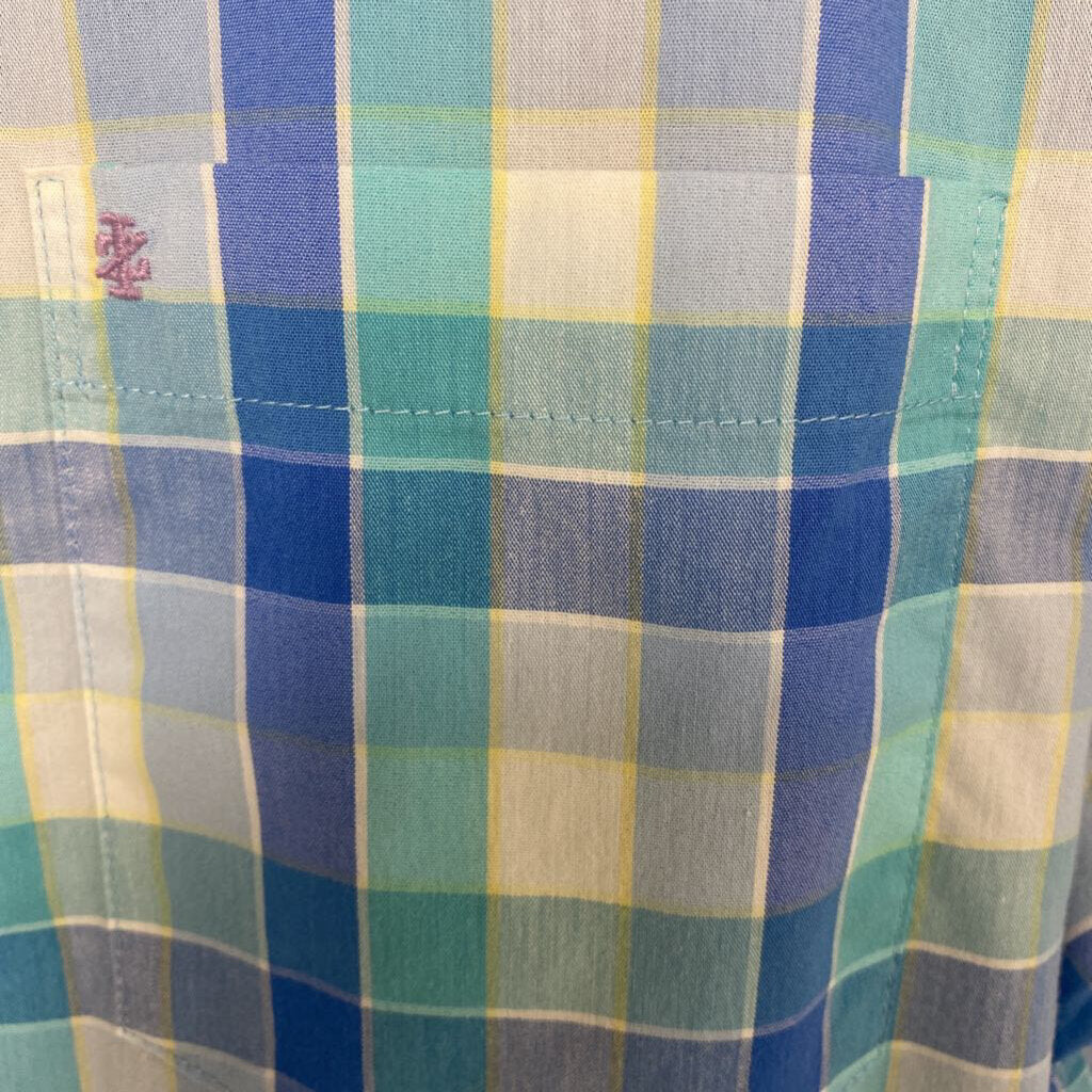 BUTTON DOWN DRESS SHIRT