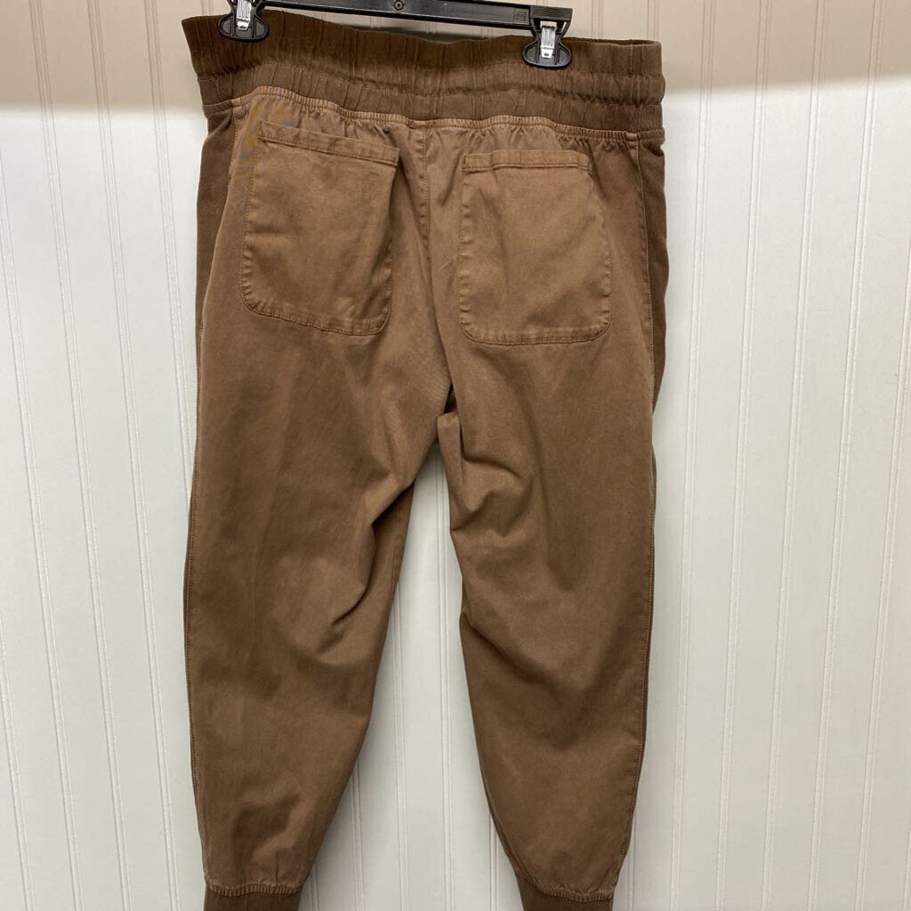 DRAWSTRING JOGGERS