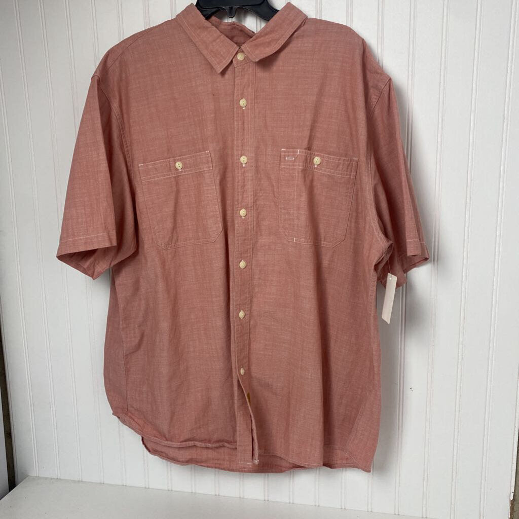 BUTTON UP SHIRT